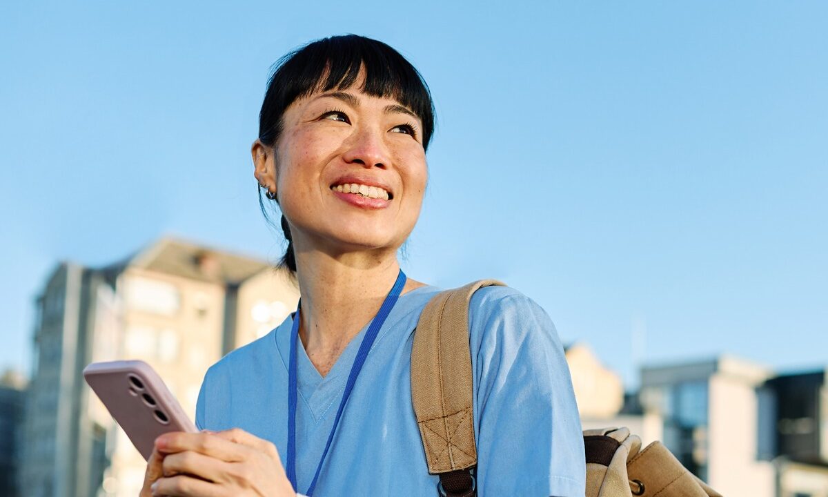 How to Pick the Right Travel Assignment (and Not Just Chase the Highest Pay)