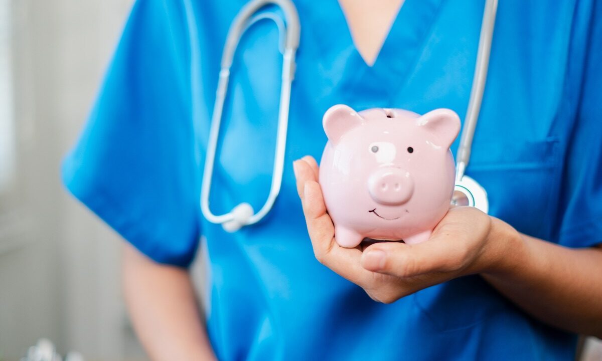 What Travel Pay Actually Looks Like Right Now Across Nursing, Imaging, and Allied