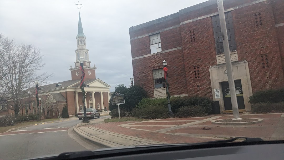 Alexander City, AL
