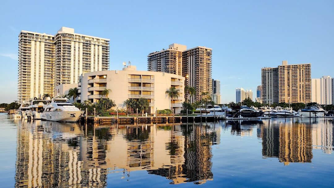 Aventura, FL