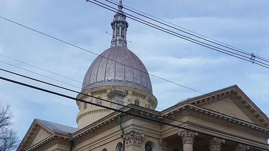 Carlinville, IL