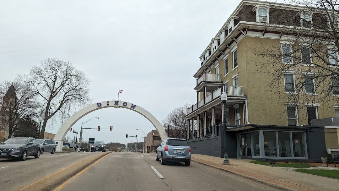 Dixon, IL
