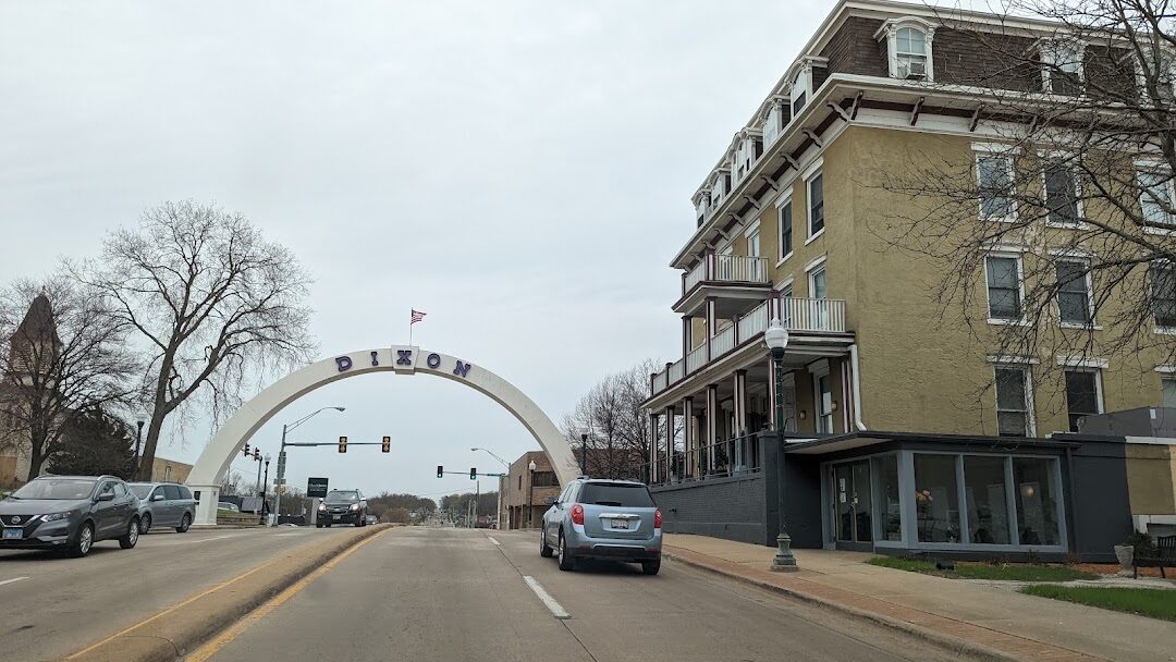 Dixon, IL