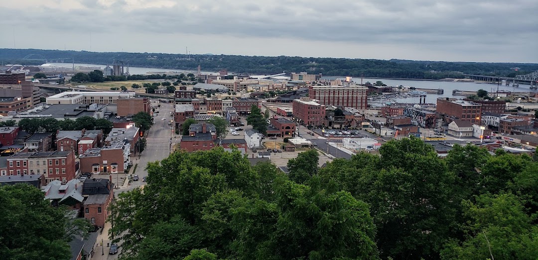 Dubuque, IA