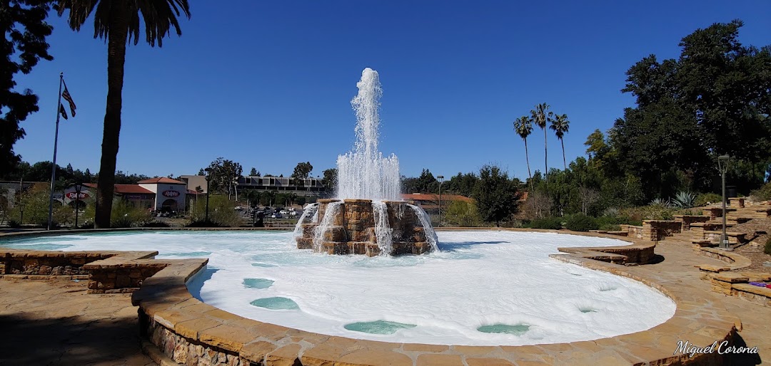 Fullerton, CA