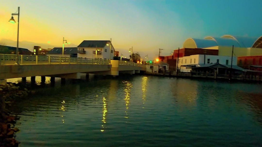 Hampton, VA