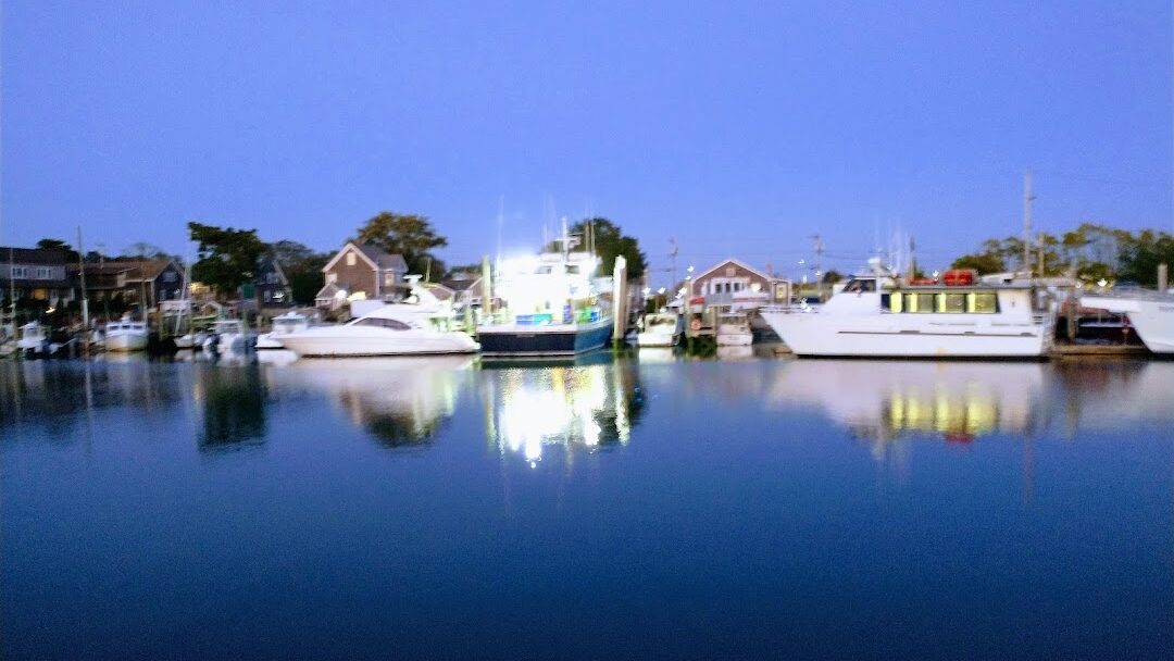 Hyannis, MA