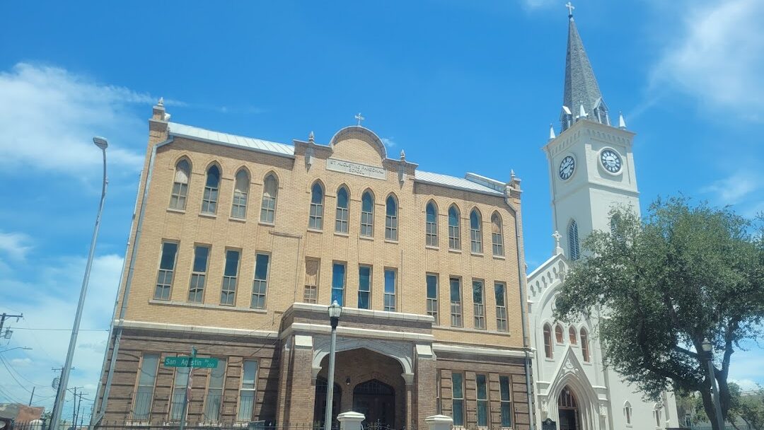 Laredo, TX