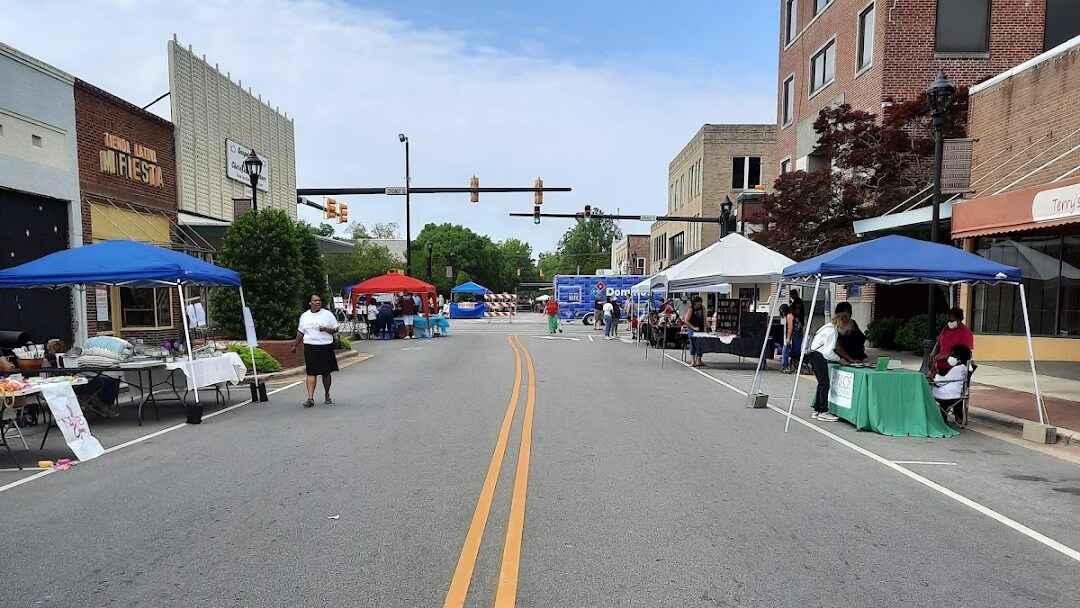 Laurinburg, NC