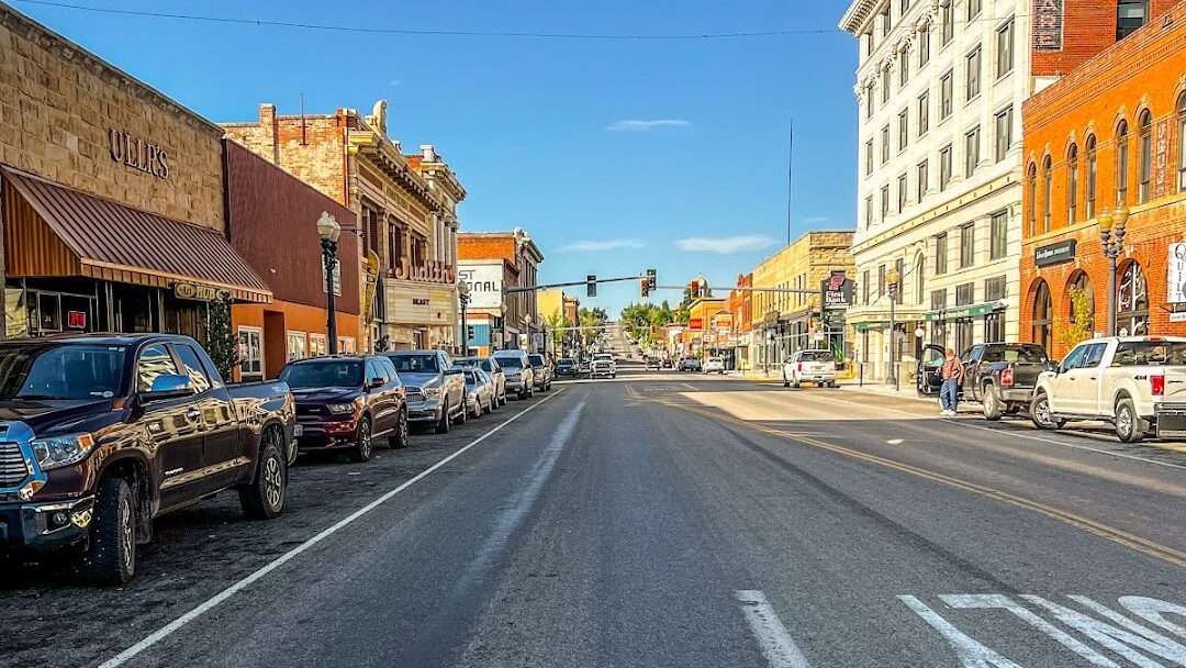 Lewistown, MT