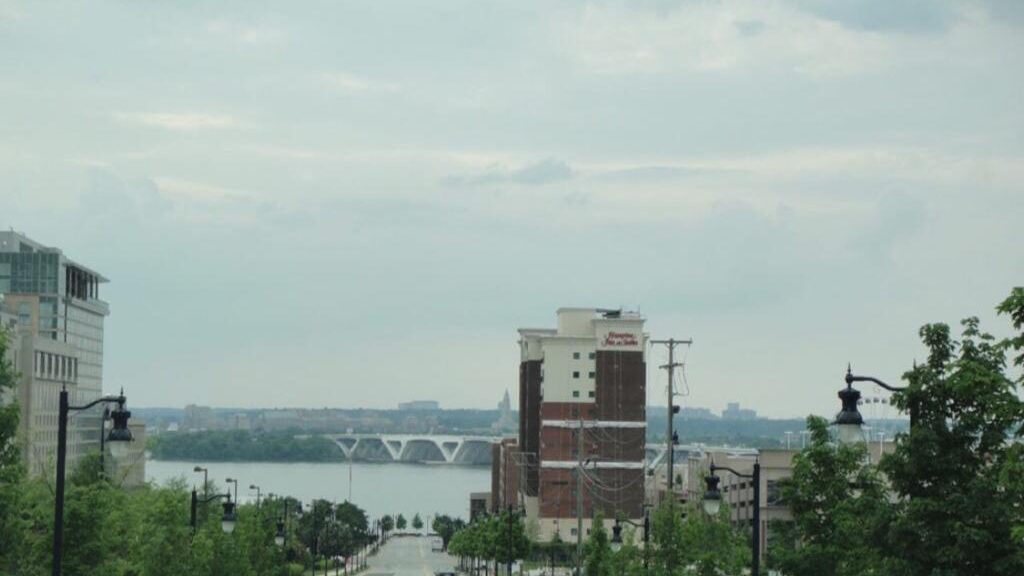 Oxon Hill, MD